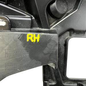 BMW X5 G05 M-Sport LCI Front Right Fog Light Bracket 18-23 51118085628 Genuine - Image 21