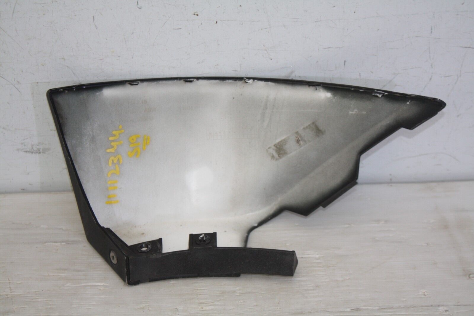 Ford-Fiesta-ST-Rear-Bumper-Diffuser-Right-Corner-C1BJ-17B891-ABW-Genuine-176028150657-6