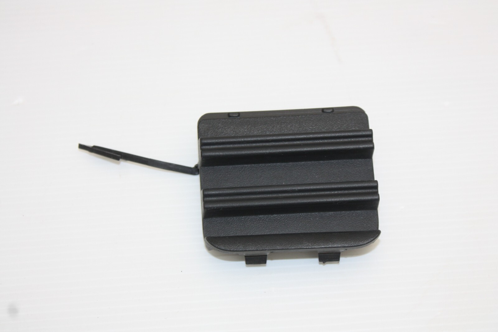 Ford Focus ST-Line Rear Bumper Tow Eye Cover 2018 TO 2022 JX7B-A17K922-S Genuine