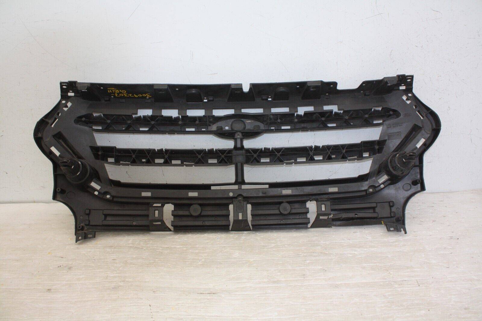 Ford-Kuga-Front-Bumper-Grill-Support-Bracket-2016-to-2020-GV44-8A164-A-Genuine-175935001477-10