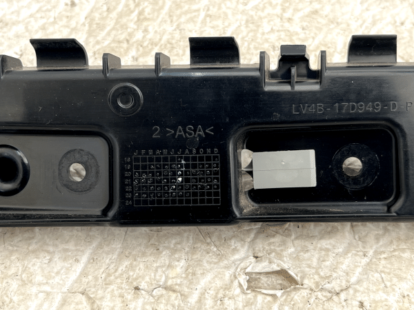 Ford Kuga Mk3 Rear Bumper Left Mounting Bracket 2020 2024 LV4B 17D949 D Genuine 178507815377 3