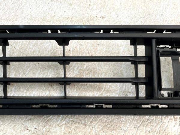 Ford Tourneo Connect Front bumper Center lower Grille 2022 ON 2KF853677 Genuine 178461070057 3