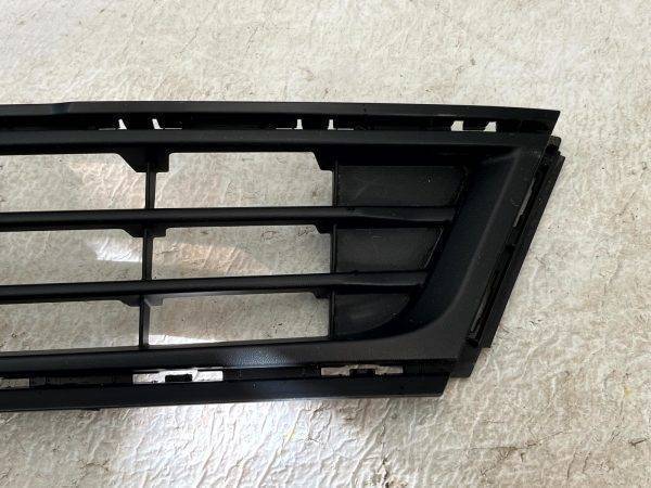 Ford Tourneo Connect Front bumper Center lower Grille 2022 ON 2KF853677 Genuine 178461070057 6