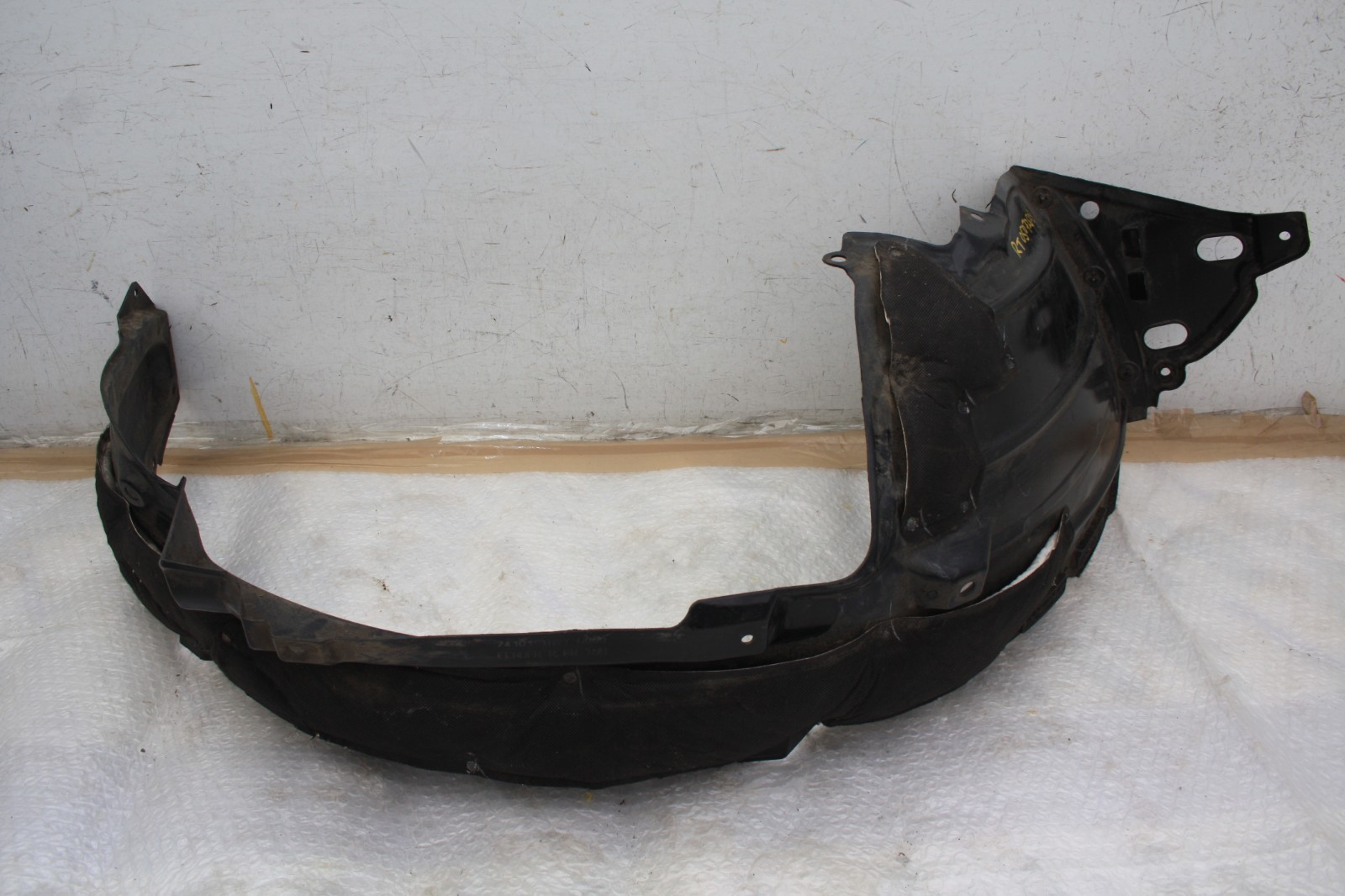 Honda CR-V Front Right Wheel Liner Splash Guard 18 TO 23 74101-TNYY-G000 Genuine