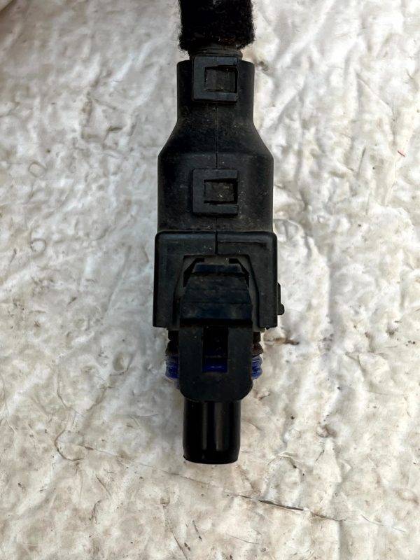 Hyundai i30 2 Pin Wiring Loom Harness Plug Connector MG633125 Genuine 178456423287 5