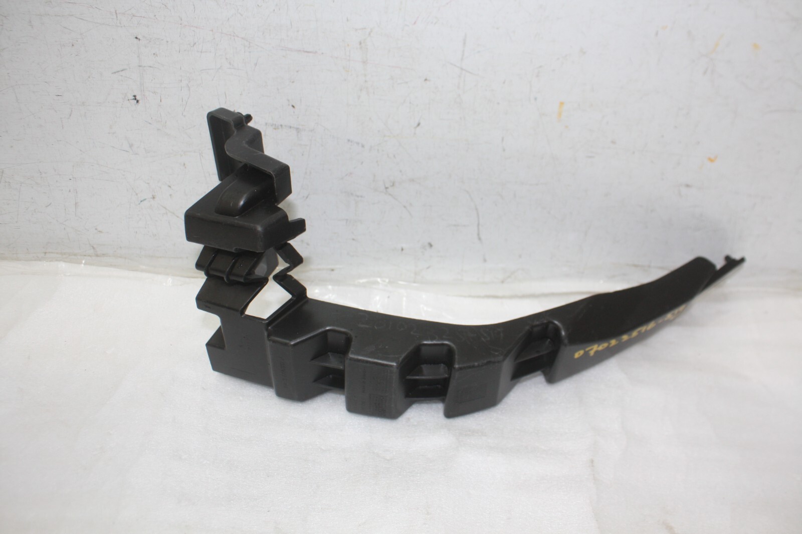 Jaguar E Pace X540 Rear Bumper Left Side Bracket 2018 ON J9C3-17A882-A Genuine