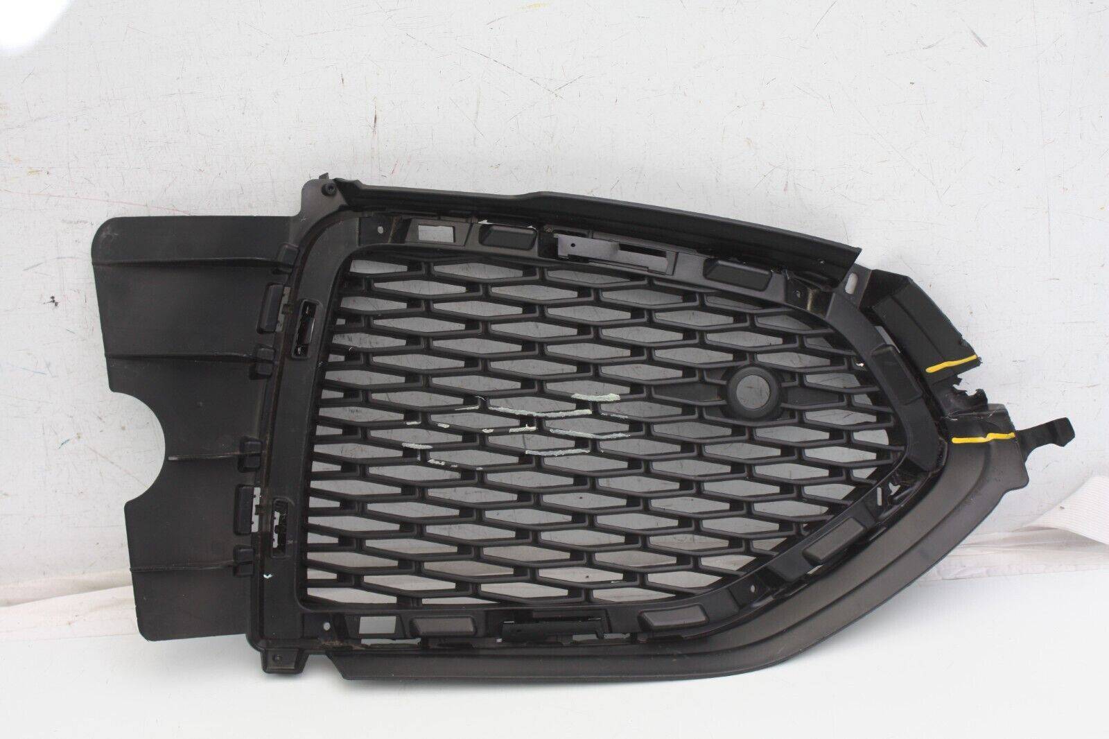 Jaguar F Pace X761 Front Bumper Right Grill 2021 ON MK83 8B289 HA DAMAGED 176602505527