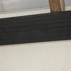 Jaguar F Pace side step running board side skirt 02T4A11848 x761 left - Image 3