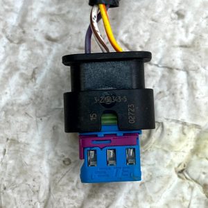 Jaguar I Pace F Pace PDC Parking Sensor Loom Plug Connector 2236343 Genuine - Image 3