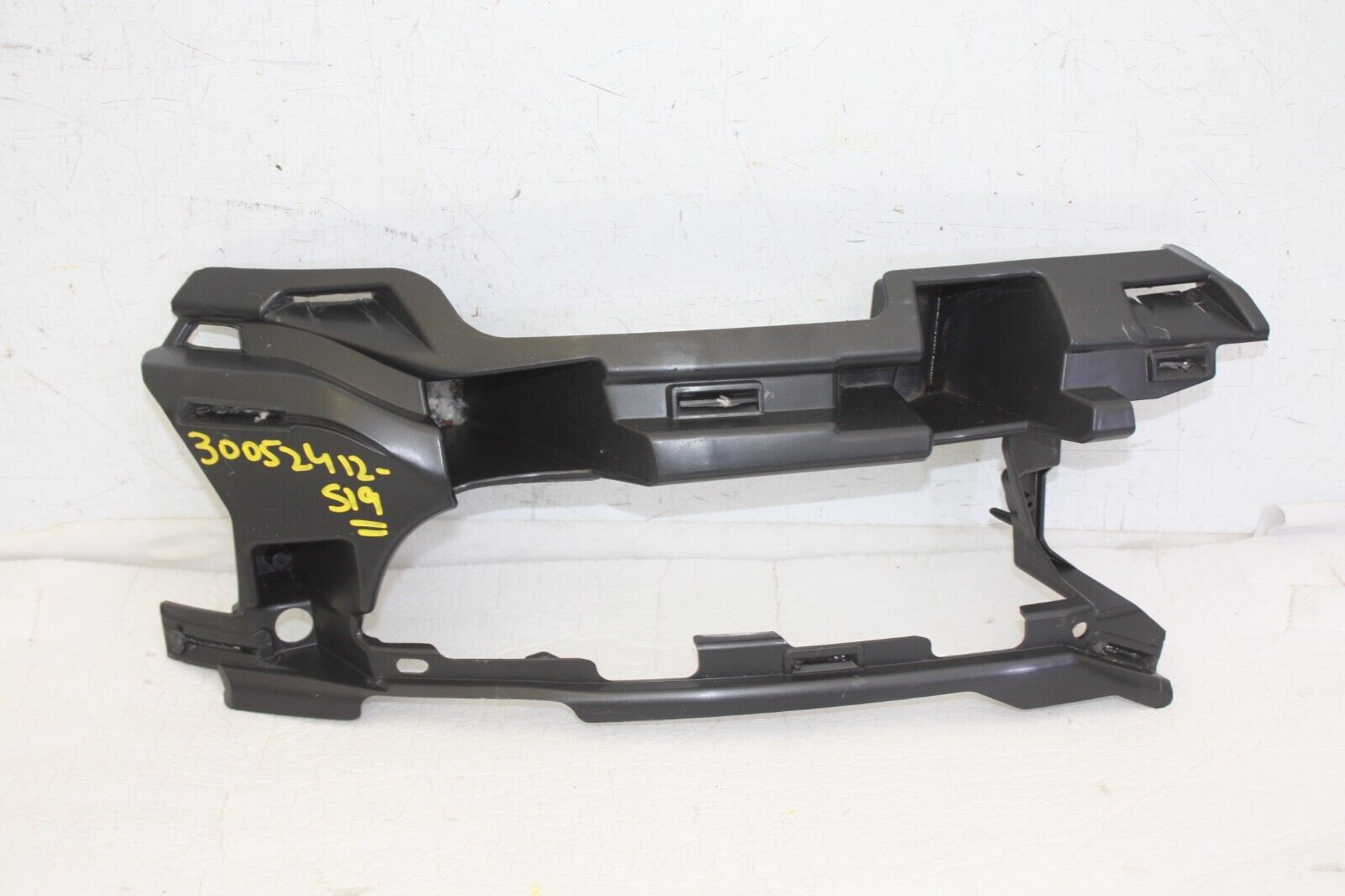 Jaguar I Pace X590 Front Bumper Left Bracket 2018 ON J9D3-15267-A Genuine