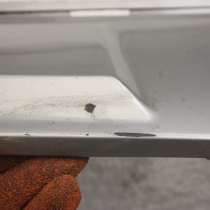 Kia Sorento Front Bumper Lower Section 2020-2024 86577-P2010 Genuine *DAMAGED* - Image 7