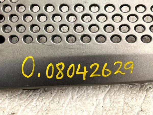 LR Defender L663 Front Bumper Left Fog Light Grill 2020 ON L8B2-15B217-A Genuine 10 LR Defender L663 Front Bumper Left Fog Light Grill 2020 ON L8B2 15B217 A Genuine 178228355037 11