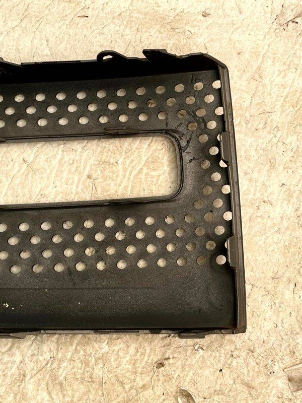 LR Defender L663 Front Bumper Left Fog Light Grill 2020 ON L8B2-15B217-A Genuine 5 LR Defender L663 Front Bumper Left Fog Light Grill 2020 ON L8B2 15B217 A Genuine 178228355037 6