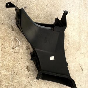LR Defender L663 Front Right Cooling Air Guide Duct 20 ON L8B2-17E762-A Genuine - Image 6