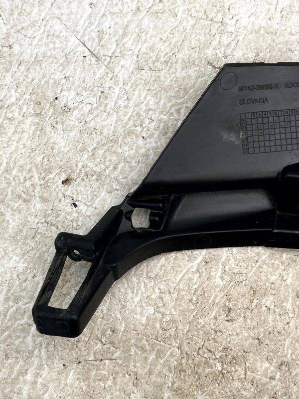 LR Discovery 5 Rear Bumper Right Mount Bracket 2017 ON MY42 39686 A Genuine 178560614207 6