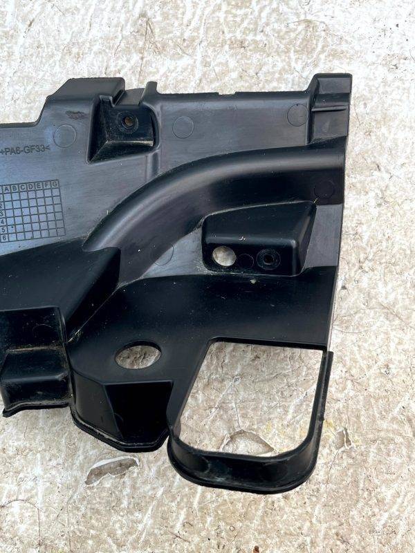 LR Discovery 5 Rear Bumper Right Mount Bracket 2017 ON MY42 39686 A Genuine 178560614207 9