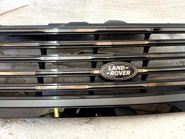 LR Range Rover SV L460 Radiator grill M8E28200A Genuine 2022 on 178503145117 5