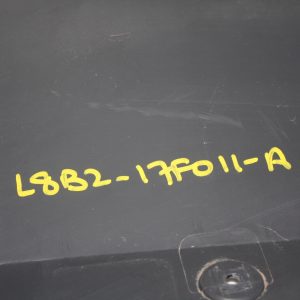 Land Rover Defender L663 Front Lower Section 2020 ON L8B2-17F011-A *DAMAGED* - Image 11