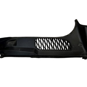 Land Rover Discovery 5 Rear Left Tailgate Trim Panel 17 ON HY32-44249-AD Genuine