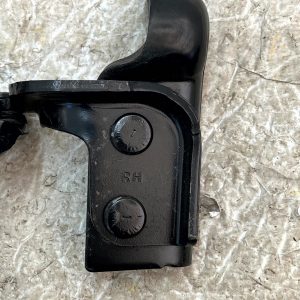 Land Rover Discovery L462 Rear Right Tailgate Hinge 17 ON HY32-42900-AC Genuine - Image 4