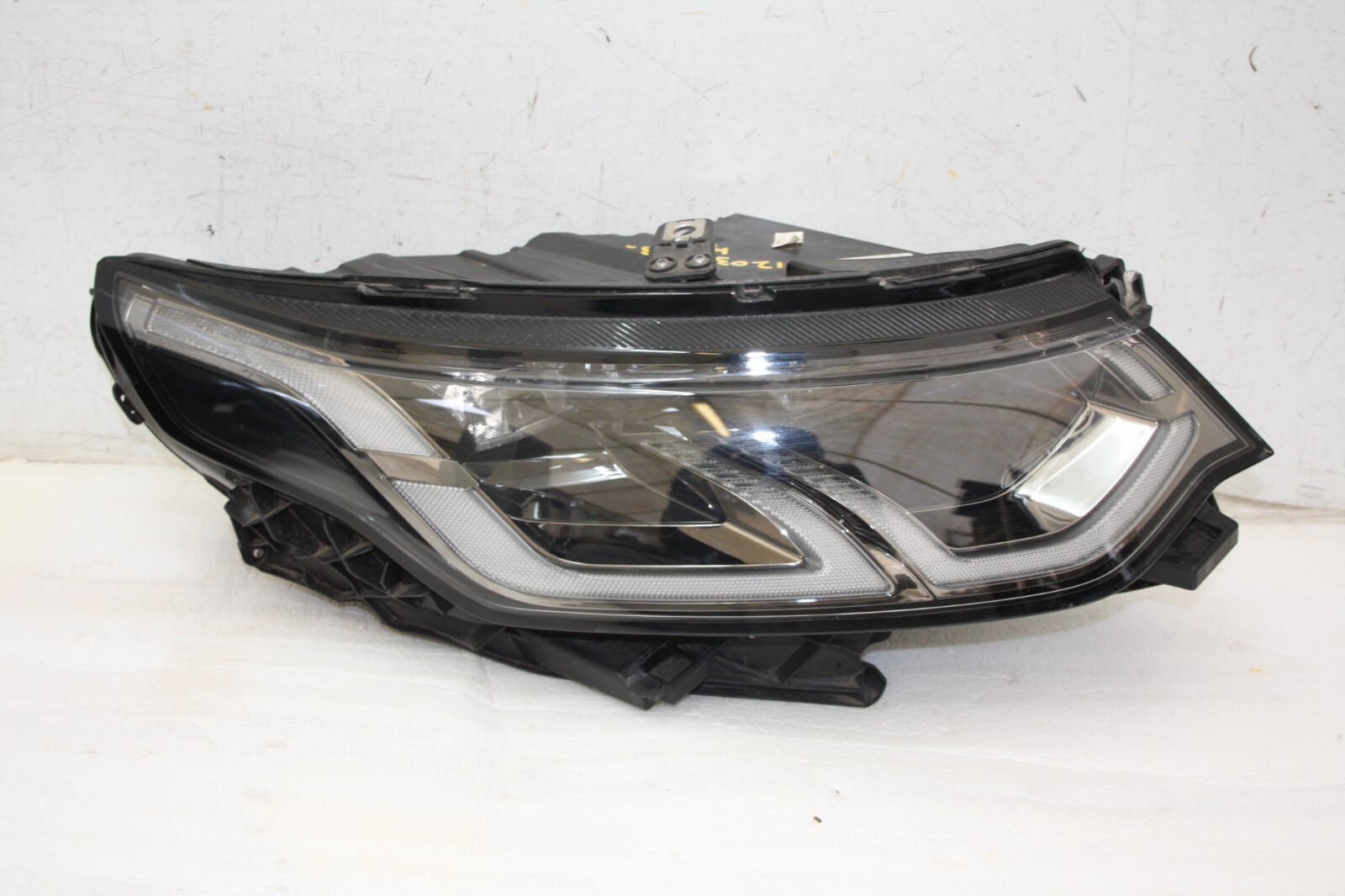 Land Rover Discovery Sport L550 Right LED Headlight 2019 ON Genuine *DAMAGED*