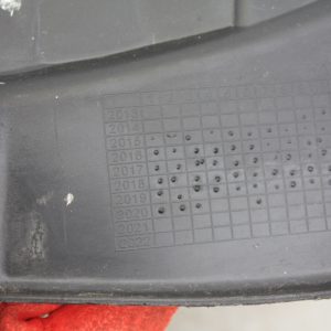 Land Rover Discovery Sport Rear Left Wheel Splash Guard 2015-2019 FK72-16A579-AE - Image 9