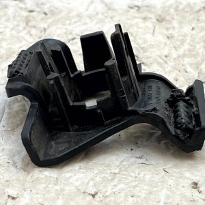 Land Rover PDC Parking Distance Sensor Holder Bracket M8E2-15K605-A Genuine 12 Land Rover PDC Parking Distance Sensor Holder Bracket M8E2-15K605-A Genuine - Image 5
