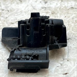 Land Rover PDC Parking Distance Sensor Holder Bracket M8E2-15K605-A Genuine 13 Land Rover PDC Parking Distance Sensor Holder Bracket M8E2-15K605-A Genuine - Image 6