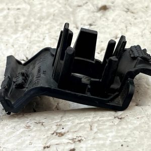 Land Rover PDC Parking Distance Sensor Holder Bracket M8E2-17B931-A Genuine - Image 5