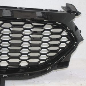 MG ZS Front Bumper Grill 10633336 Genuine *DAMAGED* - Image 3