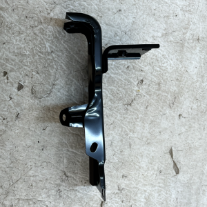 Mazda 2 Mk2 Front Left Side Fender Stay Bracket D0ZH-52-2R0A Genuine - Image 10
