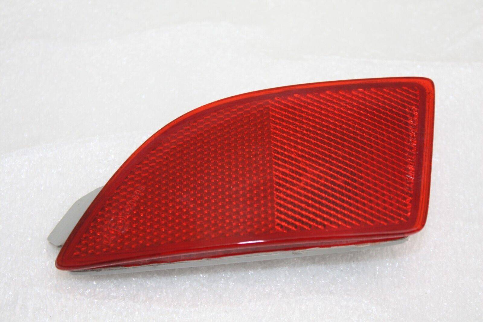 Mazda 3 Rear Bumper Left Side Reflector 2014 TO 2016 BCW8 515M0 Genuine 176574750607