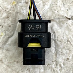 Mercedes A Class W177 PDC Parking Sensor Loom Plug Connector A0295451226 Genuine - Image 3