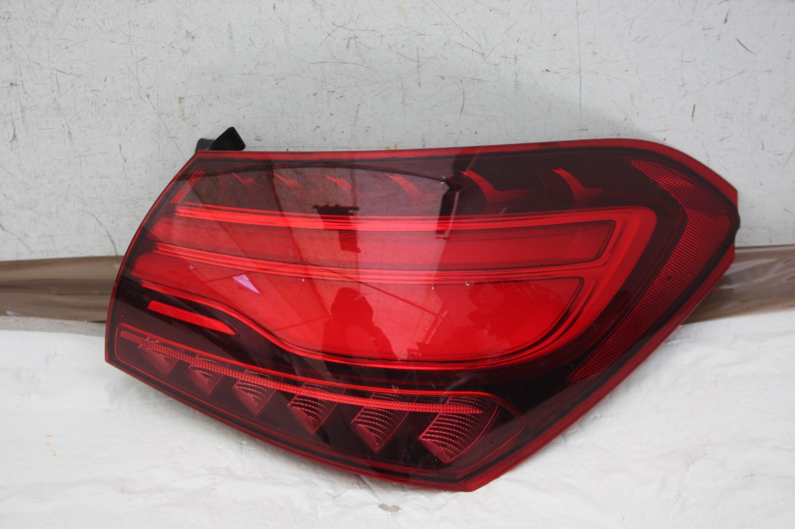 Mercedes A Class W177 Right Side Tail Light 18 ON A1779069204 Genuine *DAMAGED*