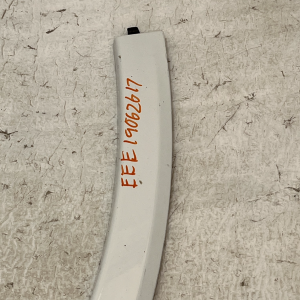 Mercedes-Benz GLC W253 AMG Front Right Side Wheel Arch Trim 19-22 980264 Genuine - Image 8