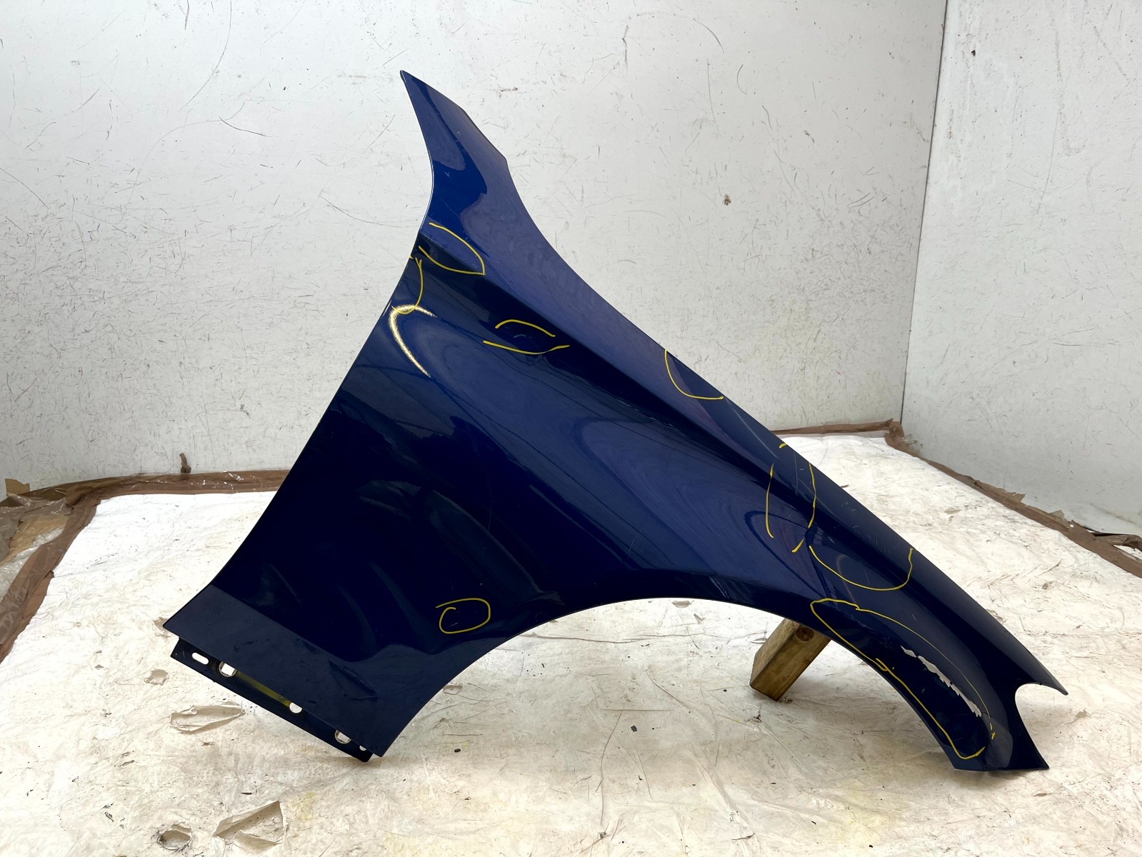 Mercedes C Class W205 Front Right Wing 2014-2021 A2058810221 Genuine *DAMAGED*