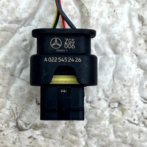 Mercedes C-Class W205 PDC Sensor Wiring Loom Harness Plug Connector A0225452426 - Image 3