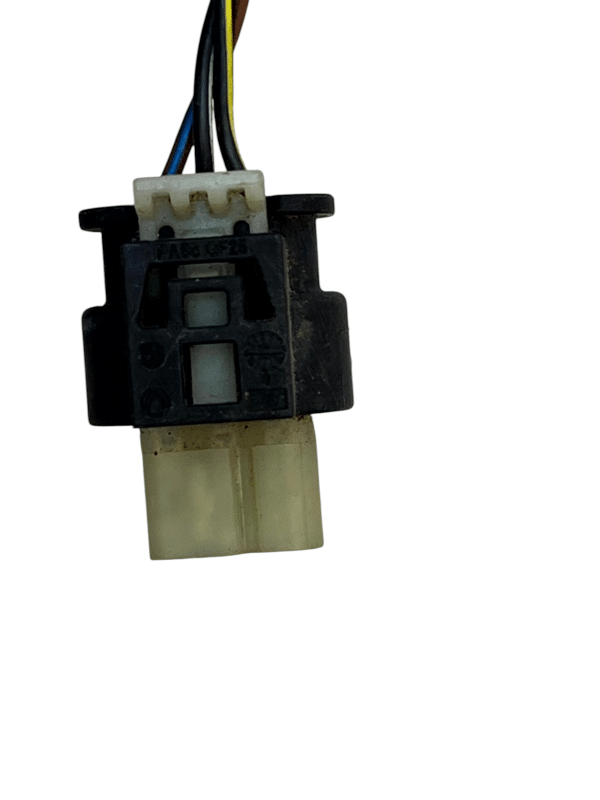 Mercedes C-Class W205 PDC Sensor Wiring Loom Harness Plug Connector A0225452526 3 Mercedes C Class W205 PDC Sensor Wiring Loom Harness Plug Connector A0225452526 178432013127 4