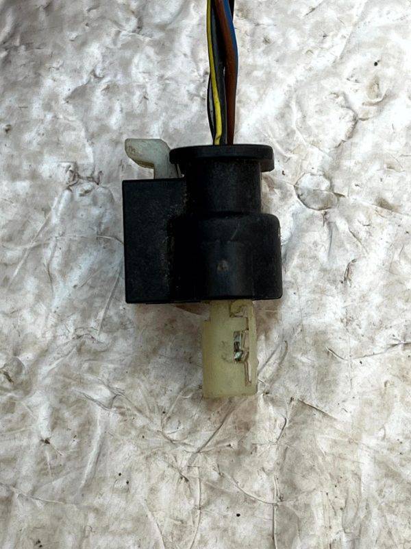 Mercedes C-Class W205 PDC Sensor Wiring Loom Harness Plug Connector A0225452526 4 Mercedes C Class W205 PDC Sensor Wiring Loom Harness Plug Connector A0225452526 178432013127 5