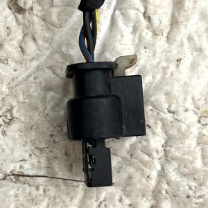 Mercedes C-Class W205 PDC Sensor Wiring Loom Plug Connector A0225452426 Genuine - Image 4