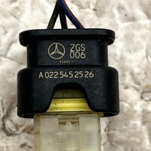 Mercedes C-Class W205 PDC Sensor Wiring Loom Plug Connector A0225452526 Genuine - Image 9