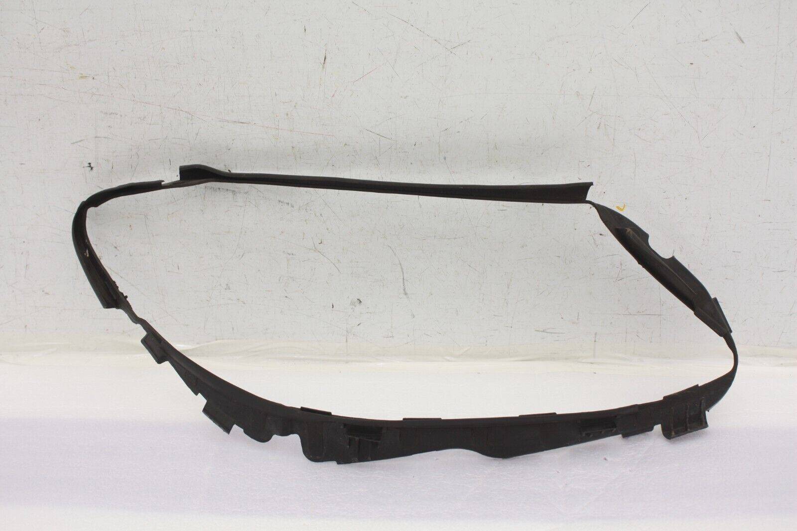 Mercedes C Class W205 Right Headlight Surround Trim A2058260291 Genuine 176649943447