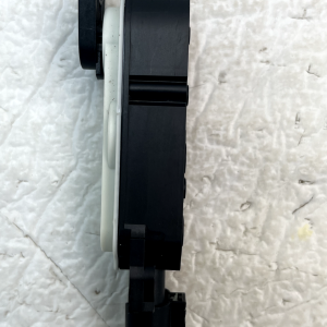 Mercedes C Class W206 Air Heater Flap Actuator Motor D1110609900AD Genuine - Image 4