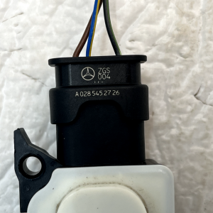 Mercedes C Class W206 Air Heater Flap Actuator Motor D1110609900AD Genuine - Image 7
