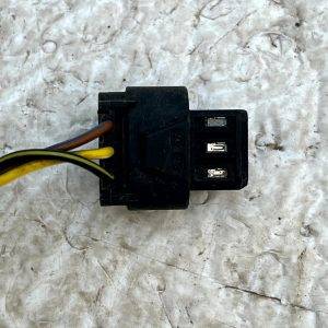 Mercedes C E S Class PDC Sensor Wire Harness Plug Connector A0005450329 Genuine - Image 6