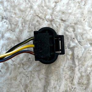 Mercedes C E S Class PDC Sensor Wire Harness Plug Connector A0005450329 Genuine - Image 7