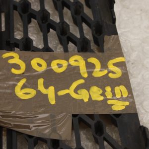 Mercedes CLA C117 Front Right Side Grill 2013 TO 2016 A1178881060 Genuine - Image 15