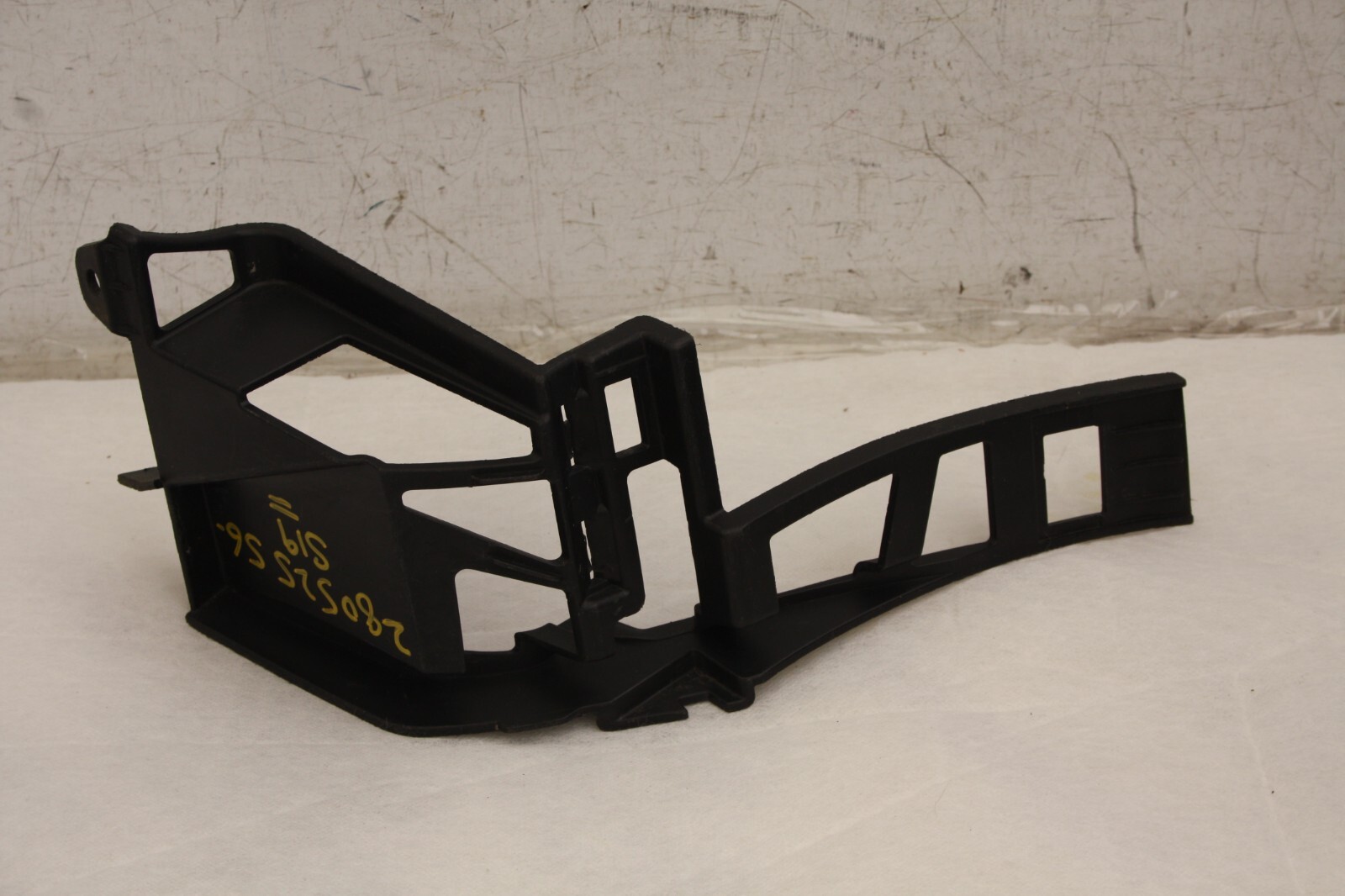 Mercedes CLA C118 Rear Bumper Right Bracket 2019 TO 2025 A1188851602 Genuine