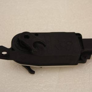 Mercedes CLA C118 X118 W177 Intake Actuator Motor 5878R1000 Genuine - Image 3