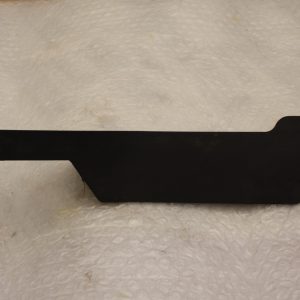 Mercedes CLE C236 Front Right Bracket A2368842200 Genuine - Image 11